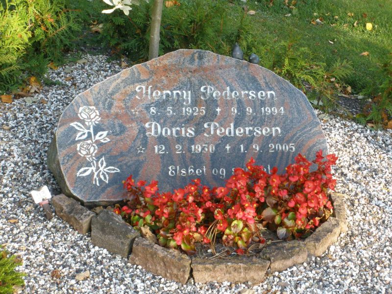 Henny Pedersen.JPG